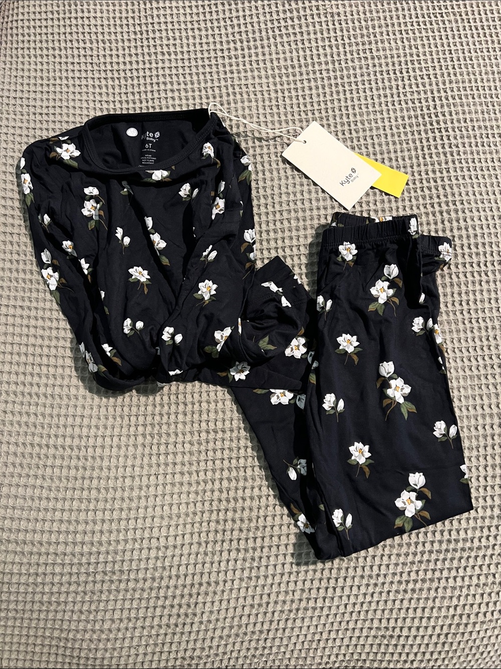 NWT Kyte BABY Midnight Magnolia Two-Piece Pajama Set